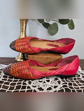 NICOLE Vintage Chelsea Woven Leather Huarache Multicolor Slip-on/Flats Size 8M.